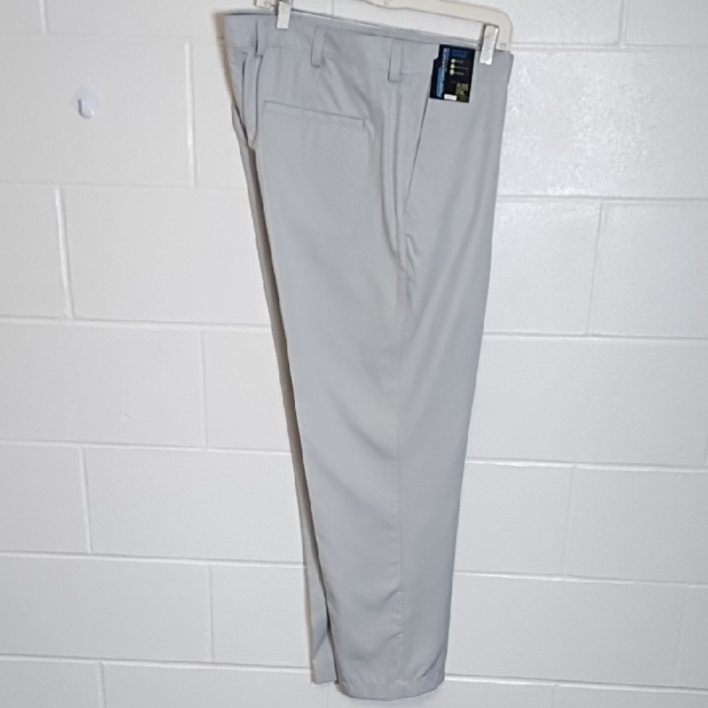 Roundtree & Yorke Gray Golf Performance Pants Classic Style